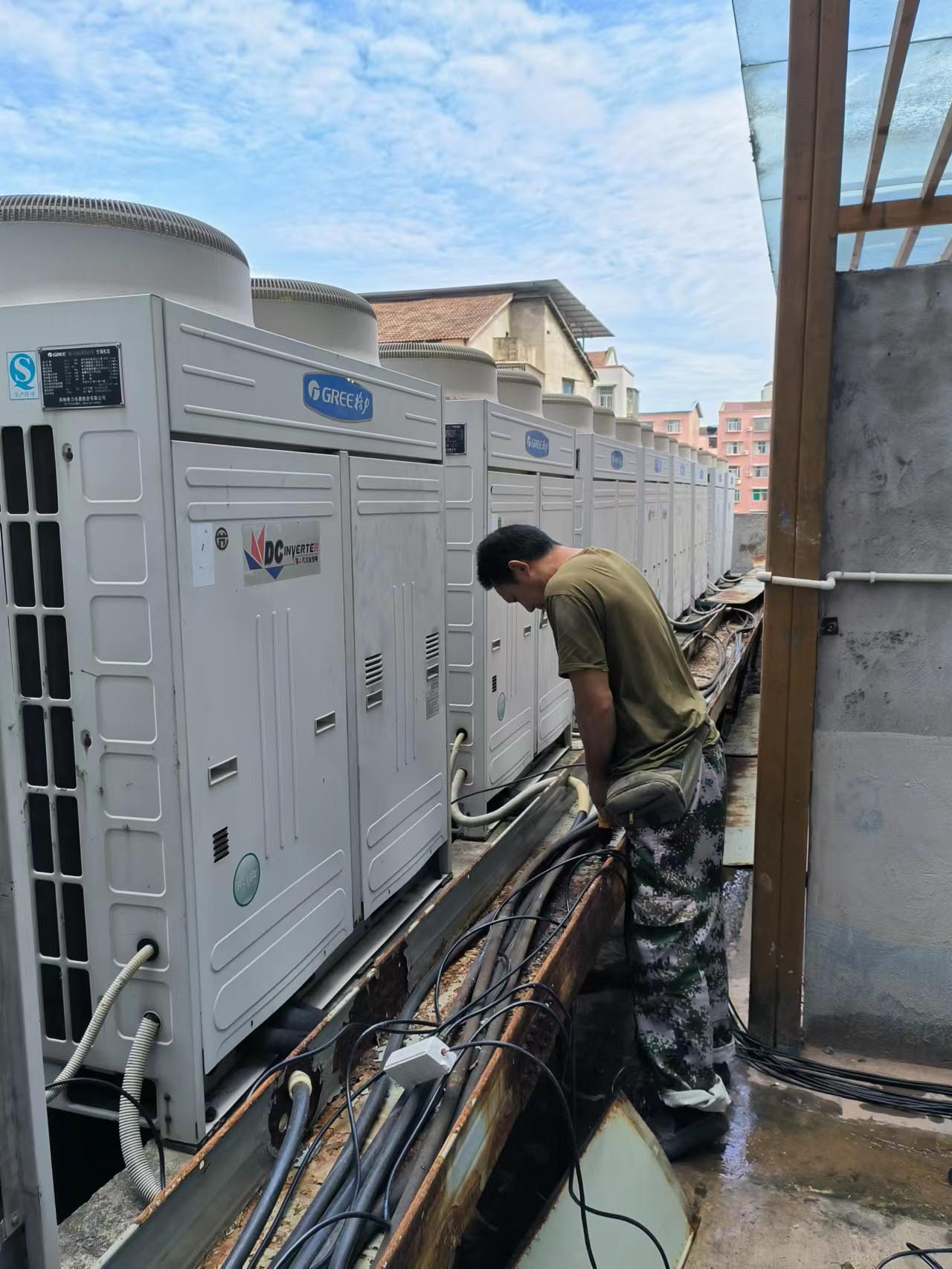 岳池人民醫(yī)院多聯(lián)機(jī)空調(diào)節(jié)能集中控制項(xiàng)目